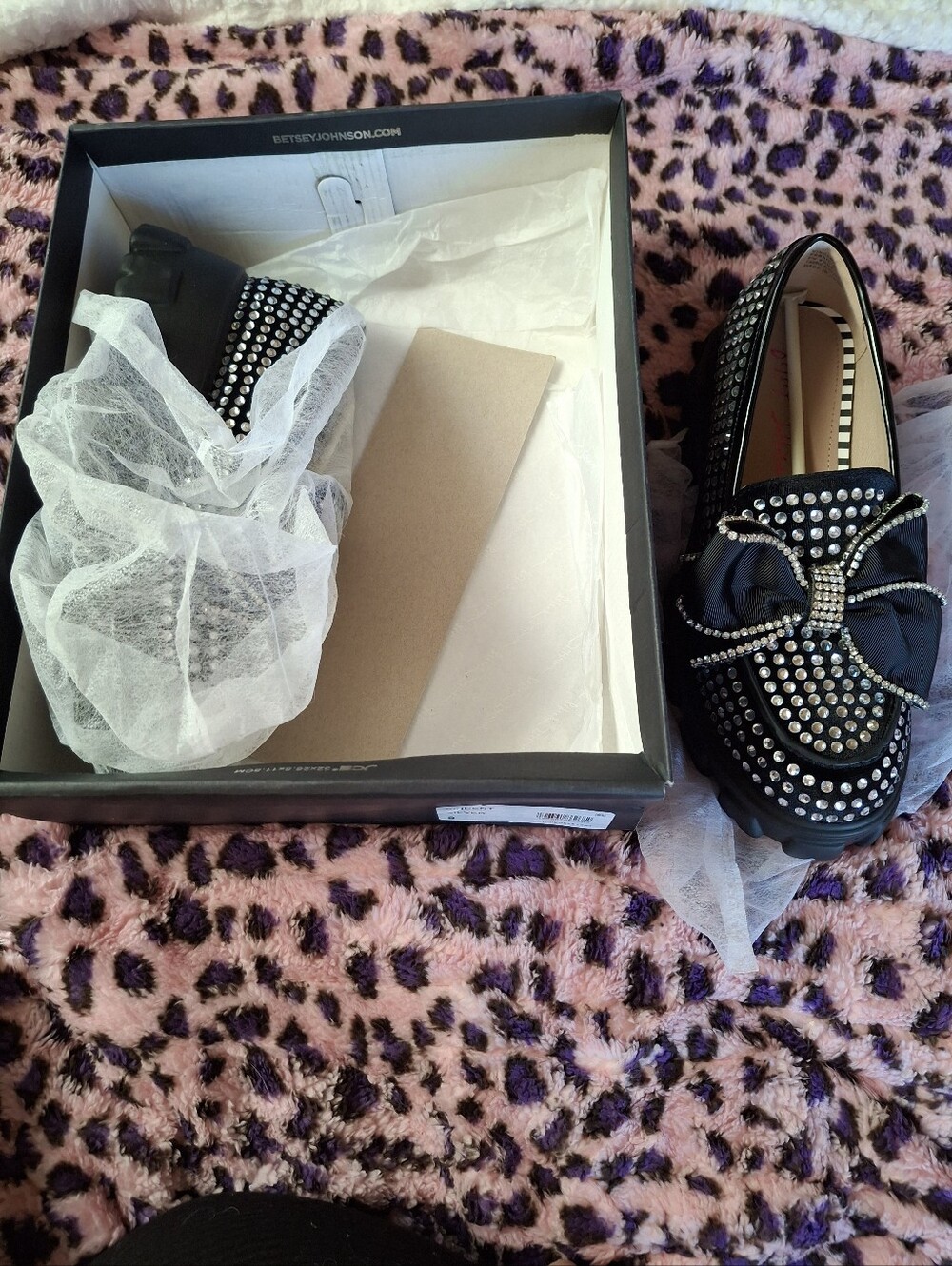 Betsey Johnson vincent Silver 9 Black Embellished Blingy Rhinestone Bow Loafers - Picture 6 of 11